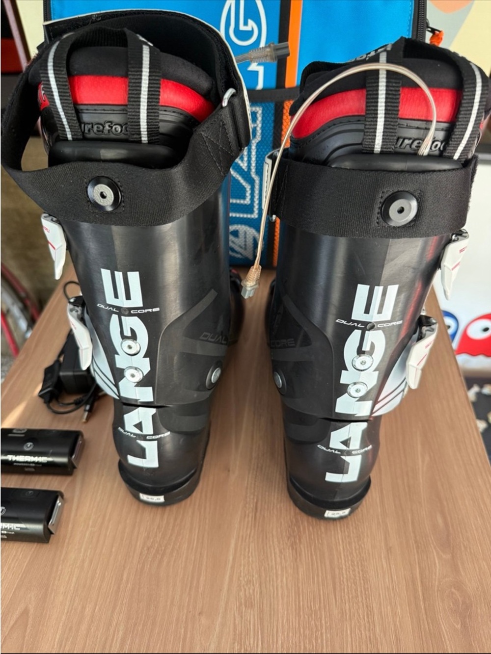 Lange RX 100 LV Ski Boots Dual Core Black White Red 25-25.5 296mm and Bag - Picture 11 of 13